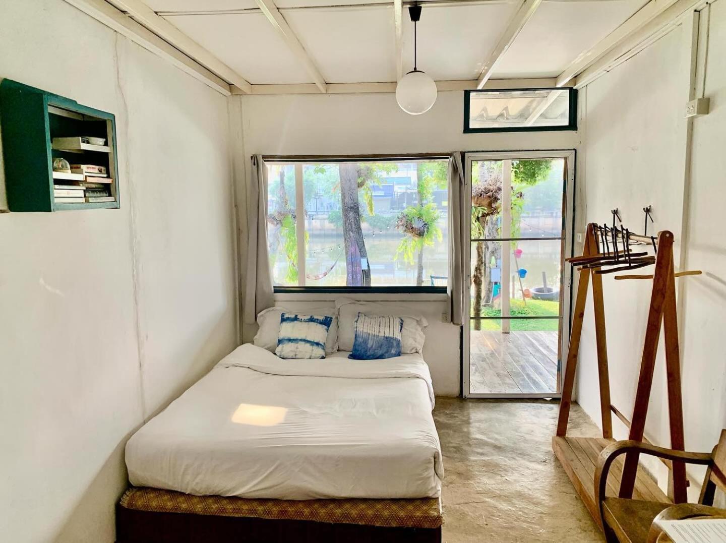 Ban Narai River Tempat Tidur & Sarapan